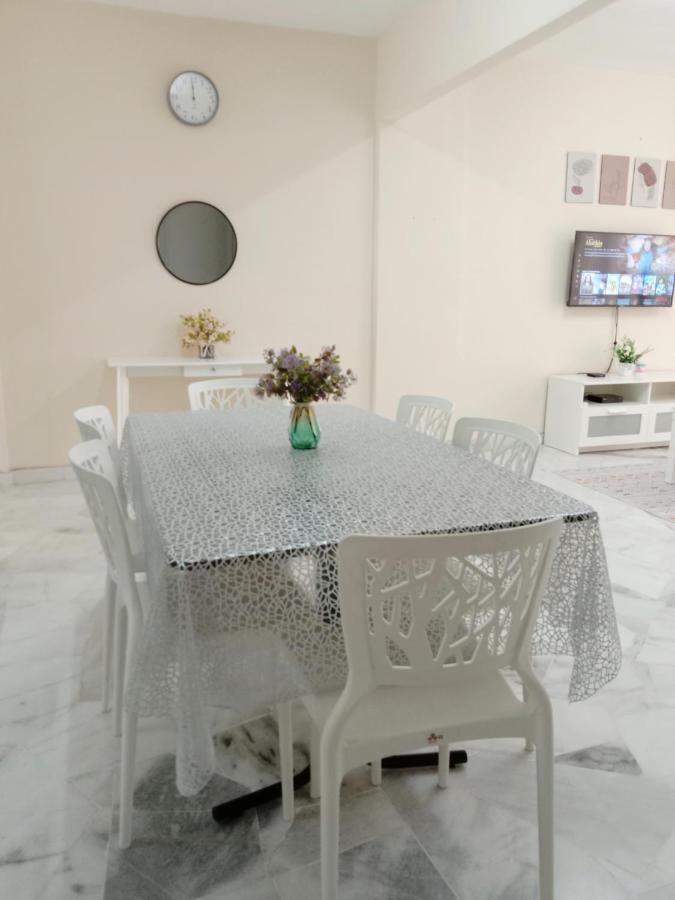 Apartment Rafflesia Two Bedroom Pool View